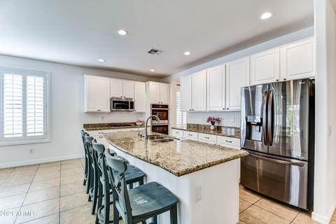 1726 E Azalea Dr, Gilbert, AZ 85298 photo 4