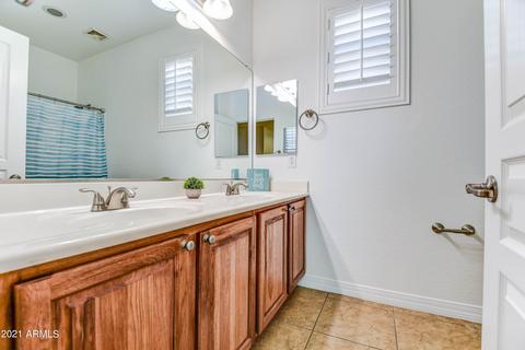 1726 E Azalea Dr, Gilbert, AZ 85298 photo 11