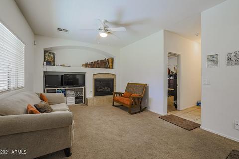 989 E Narrowleaf Ct, Gilbert, AZ 85298 photo 4