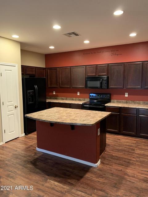 3771 E Santa Fe Ln, Gilbert, AZ 85297 photo 9