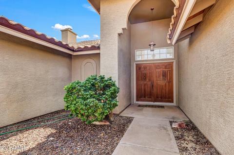 327 E Mountain Sky Ave, Phoenix, AZ 85048 photo 4
