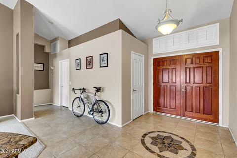 327 E Mountain Sky Ave, Phoenix, AZ 85048 photo 5