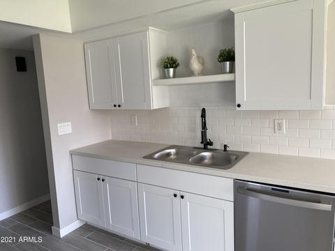 2431 E Jerome Ave, Mesa, AZ 85204 photo 2