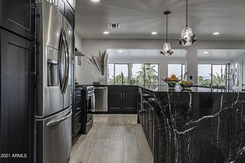 2512 E Claire Dr, Phoenix, AZ 85032 photo 6