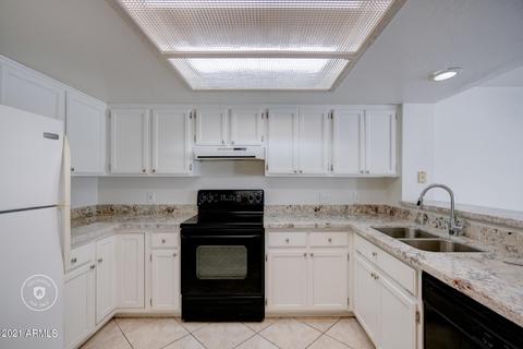 442 E Kerry Ln, Phoenix, AZ 85024 photo 2