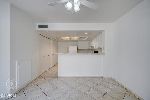 442 E Kerry Ln, Phoenix, AZ 85024 photo 9