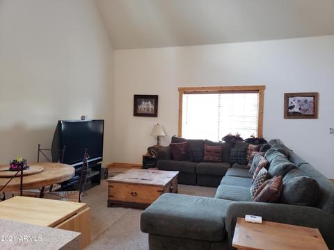 3503 Broken Arrow Rd, Overgaard, AZ 85933 photo 5