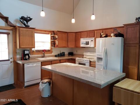 3503 Broken Arrow Rd, Overgaard, AZ 85933 photo 6