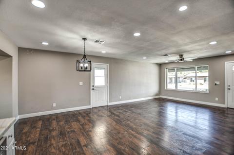 4111 E Saint Catherine Ave, Phoenix, AZ 85042 photo 8