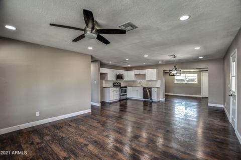 4111 E Saint Catherine Ave, Phoenix, AZ 85042 photo 7