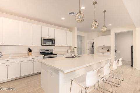 2928 E Quenton St, Mesa, AZ 85213 photo 4