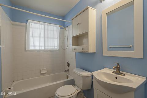 3033 N 35th Dr, Phoenix, AZ 85019 photo 17
