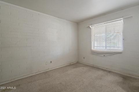 3033 N 35th Dr, Phoenix, AZ 85019 photo 15