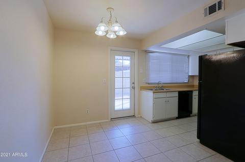 2121 E Dunbar Dr, Tempe, AZ 85282 photo 9