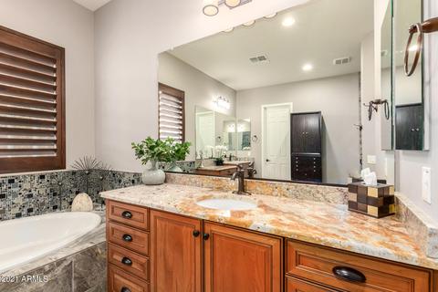 3355 E Indigo St, Gilbert, AZ 85298 photo 37