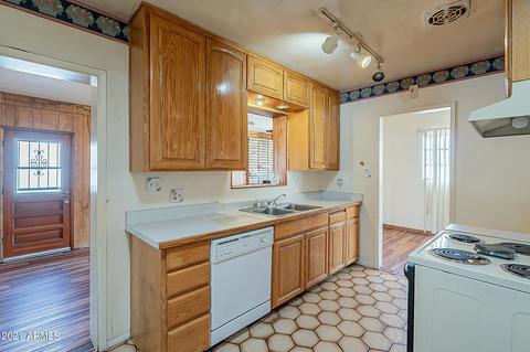2026 E Monterey Way, Phoenix, AZ 85016 photo 19