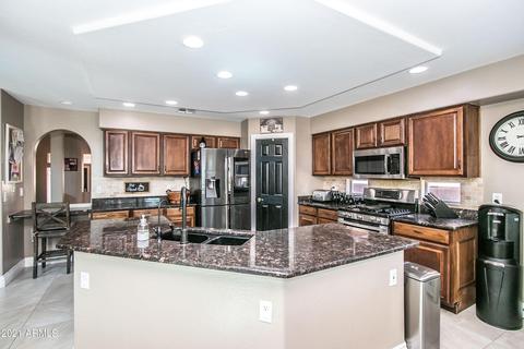 2621 E Arabian Dr, Gilbert, AZ 85296 photo 7