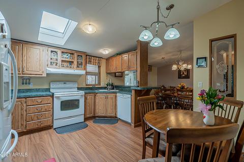 358 N Pinal Dr, Apache Junction, AZ 85120 photo 9
