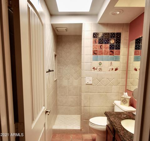 3025 E Cannon Dr, Phoenix, AZ 85028 photo 9
