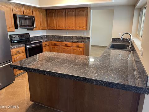 2035 E Watson Dr, Tempe, AZ 85283 photo 11