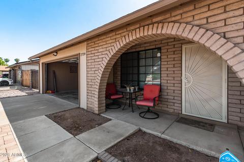 2739 W Michelle Dr, Phoenix, AZ 85053 photo 4