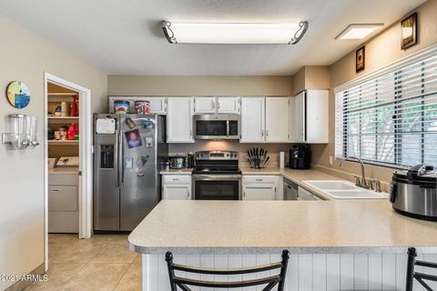2739 W Michelle Dr, Phoenix, AZ 85053 photo 15