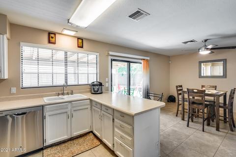 2739 W Michelle Dr, Phoenix, AZ 85053 photo 13