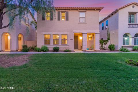 3464 S Bluejay Dr, Gilbert, AZ 85297 photo 1