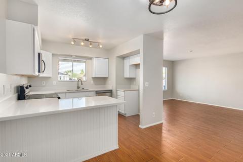 125 E Jacaranda St, Mesa, AZ 85201 photo 6