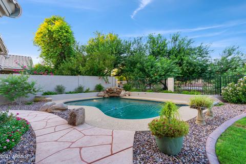 3624 E Desert Willow Rd, Phoenix, AZ 85044 photo 5