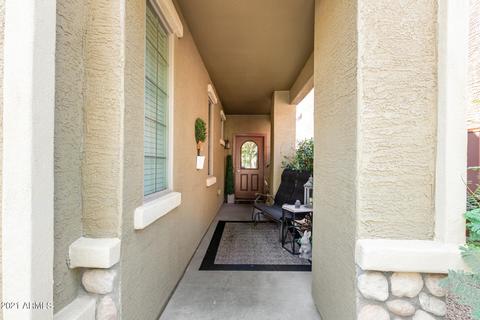 4361 E Selena Dr, Phoenix, AZ 85050 photo 3