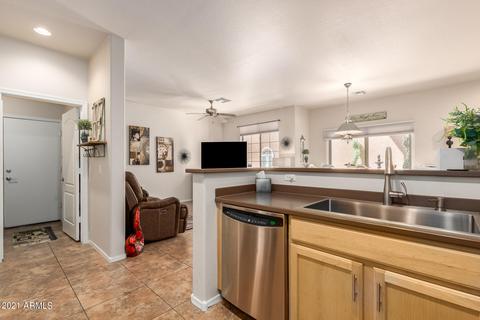 4361 E Selena Dr, Phoenix, AZ 85050 photo 7