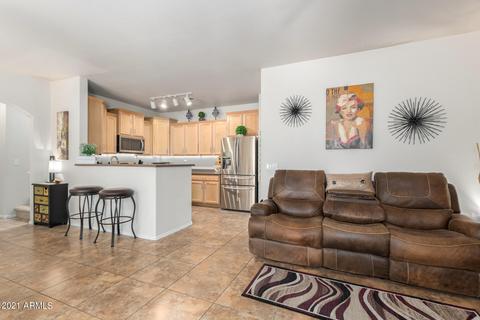 4361 E Selena Dr, Phoenix, AZ 85050 photo 4