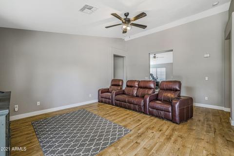 611 N Brett St, Gilbert, AZ 85234 photo 9
