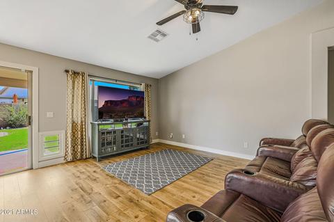611 N Brett St, Gilbert, AZ 85234 photo 8