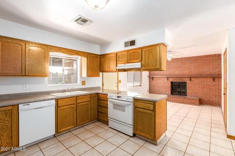 4631 E Greenway St, Mesa, AZ 85205 photo 11
