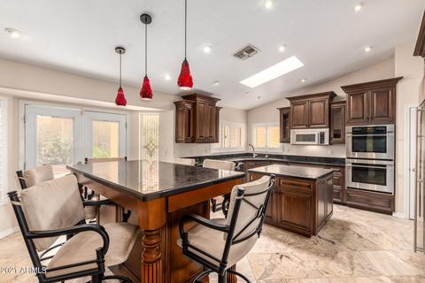 1715 E Redfield Rd, Phoenix, AZ 85022 photo 2