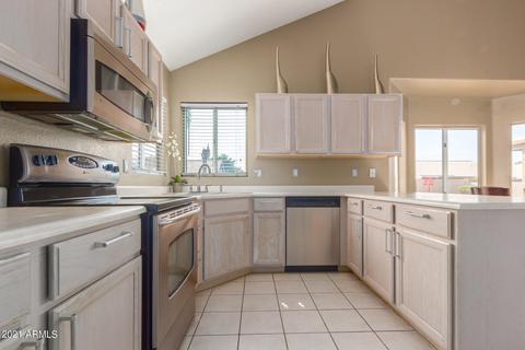 1441 S Vine St, Gilbert, AZ 85233 photo 10