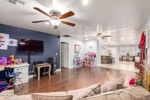 251 E Hampton Ave, Mesa, AZ 85210 photo 8