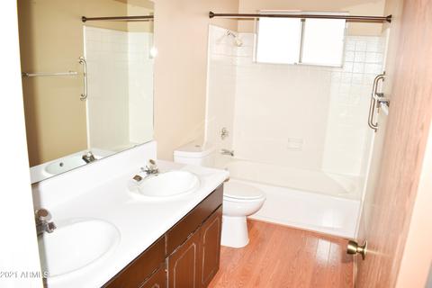 1404 E Westchester Dr, Tempe, AZ 85283 photo 4