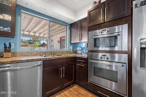 3756 E Dahlia Dr E, Phoenix, AZ 85032 photo 8