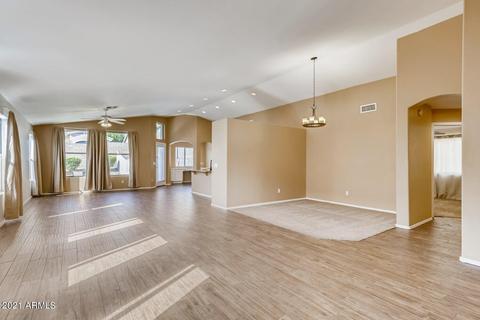 9106 E Hillview Cir, Mesa, AZ 85207 photo 4