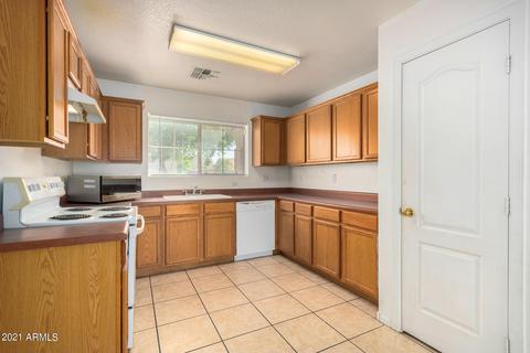 1094 E Lowell Ct, Gilbert, AZ 85295 photo 11