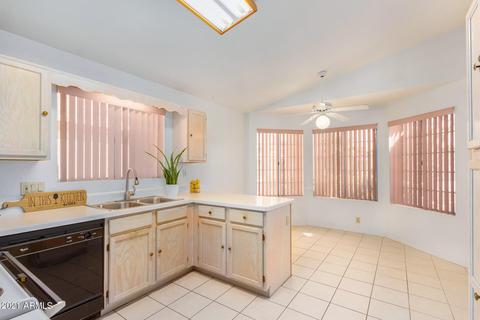 4256 E Rosemonte Dr, Phoenix, AZ 85050 photo 12