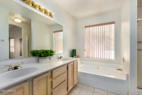 4256 E Rosemonte Dr, Phoenix, AZ 85050 photo 21