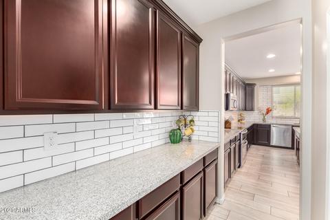 3876 E Alfalfa Dr, Gilbert, AZ 85298 photo 8