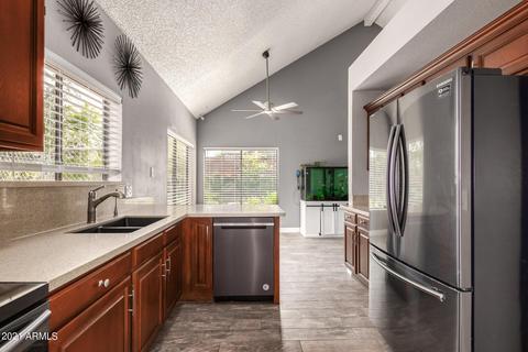 4229 E Holmes Cir, Mesa, AZ 85206 photo 14