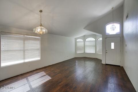 4706 E Jaeger Rd, Phoenix, AZ 85050 photo 2