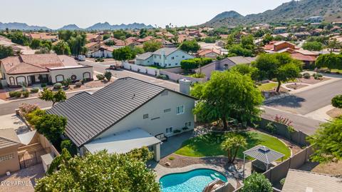 3002 E Winchcomb Dr, Phoenix, AZ 85032 photo 2