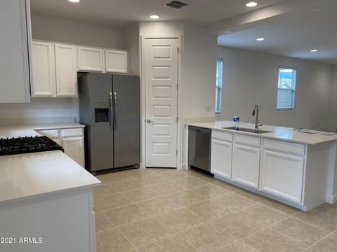 2686 S Reavis Falls Rd, Apache Junction, AZ 85119 photo 2
